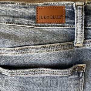 Judy Blue American Honey mid ride bootcut jeans. Like-new!